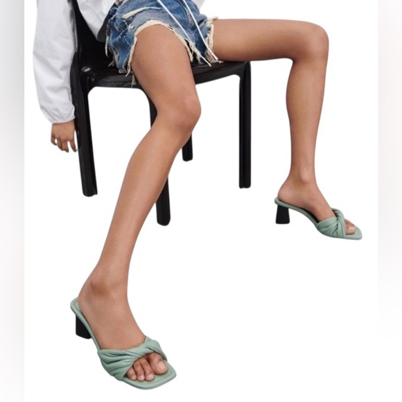 Zara Knotted Leather Heeled Sandals in Seafoam Green Size 6.5 - Picture 2 of 9